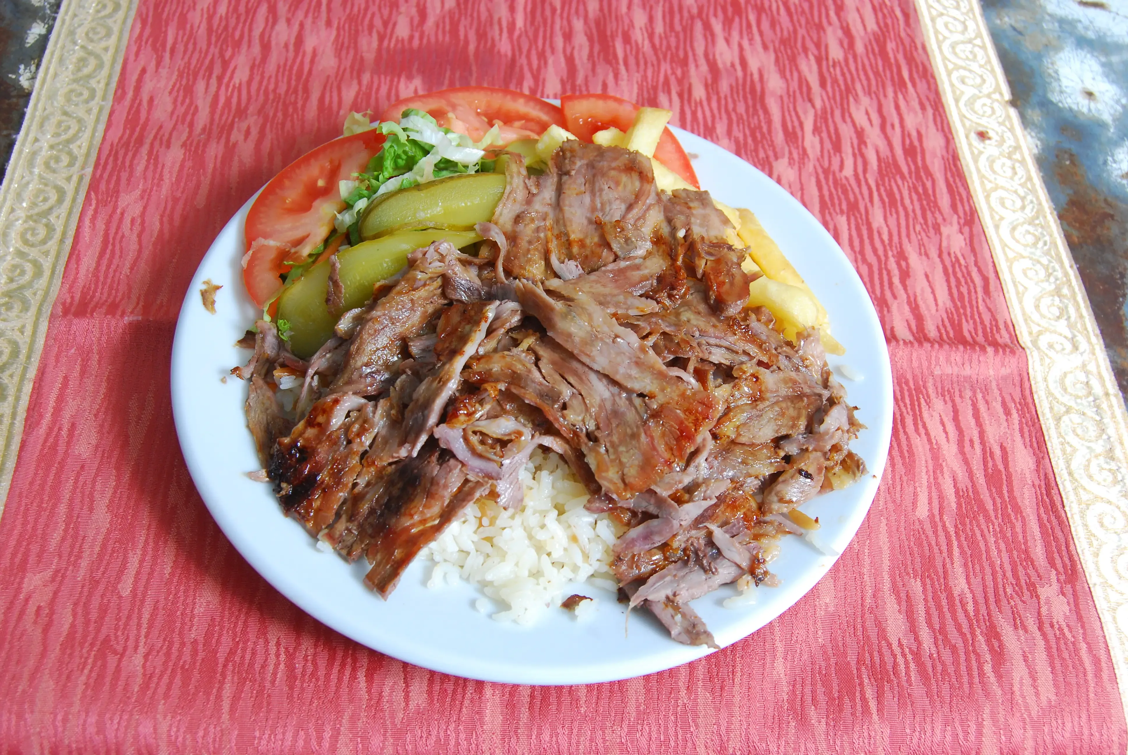 Pilav Üstü Et Döner