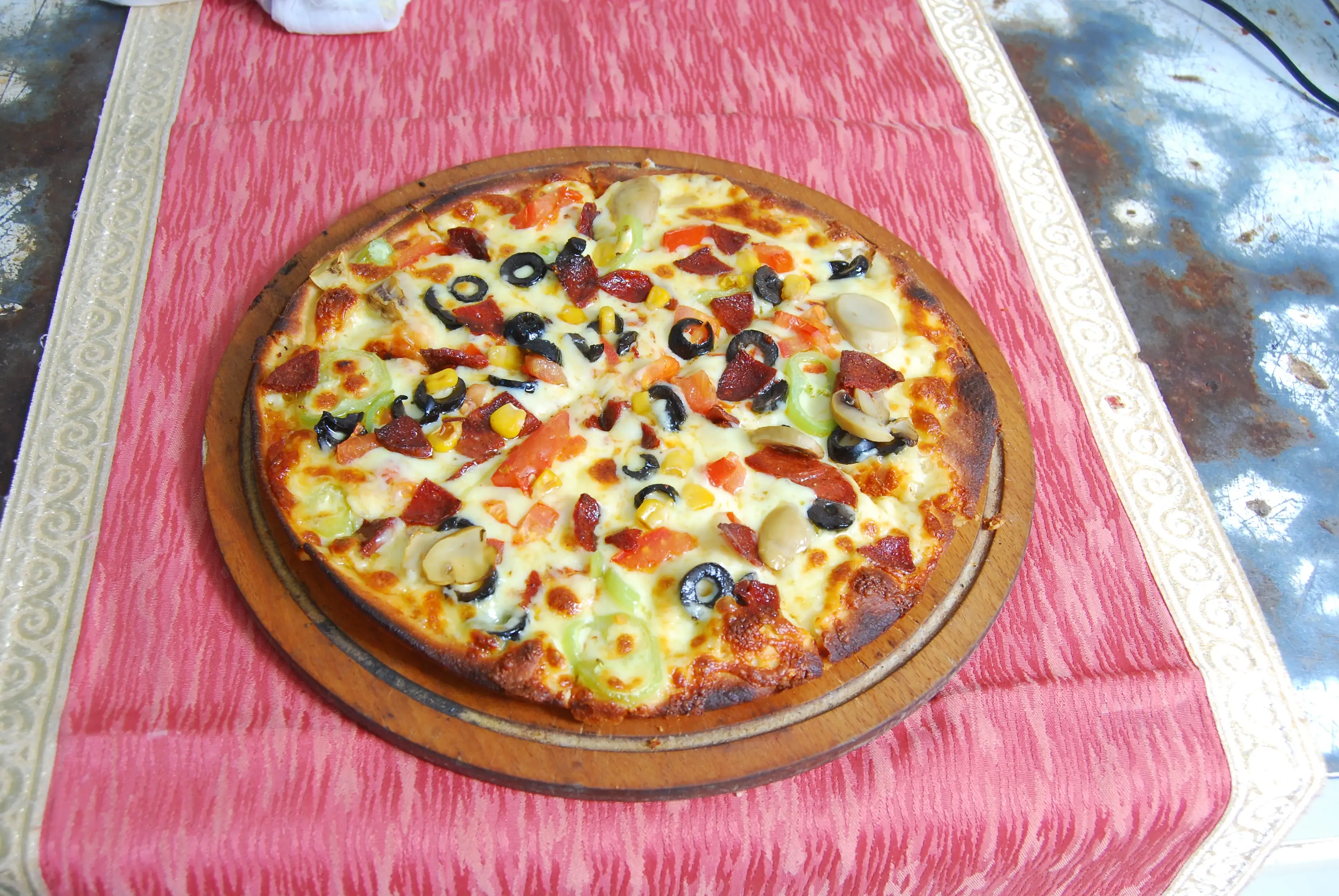 Karışık Pizza